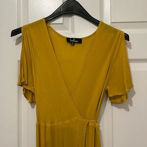 Lulus mustard yellow maxi dress size small.